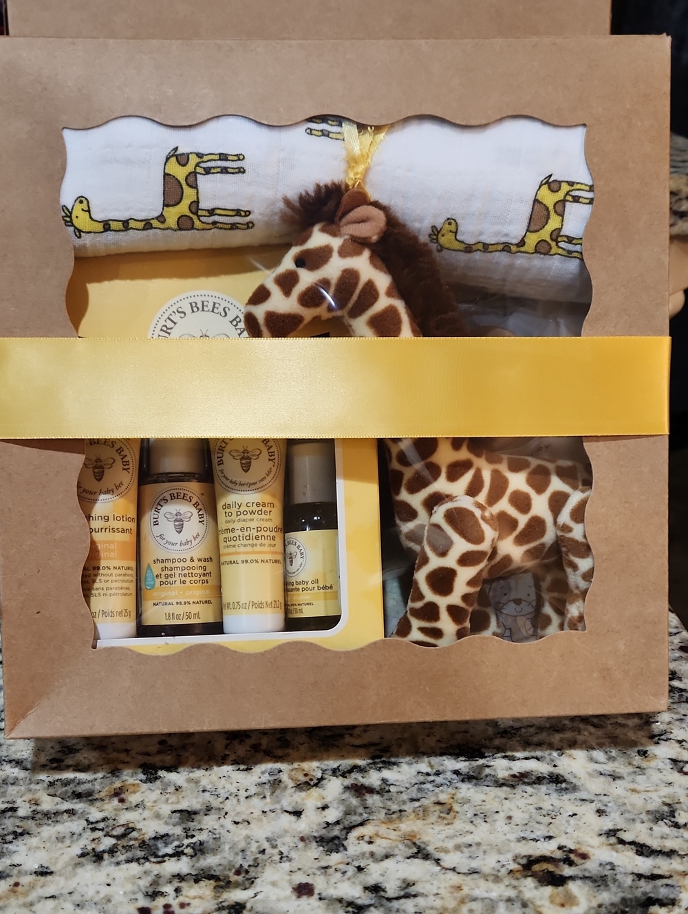 Burt's Bees Baby Yellow Giraffe Bath & Body Gift Set with Plush
